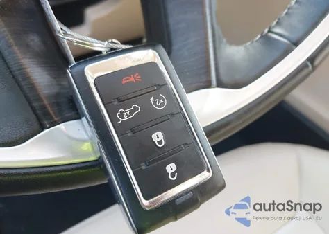 2022 Jeep Grand Cherokee Limited 4X4 из США, поврежденный, VIN 1C4RJHBG3N8619200